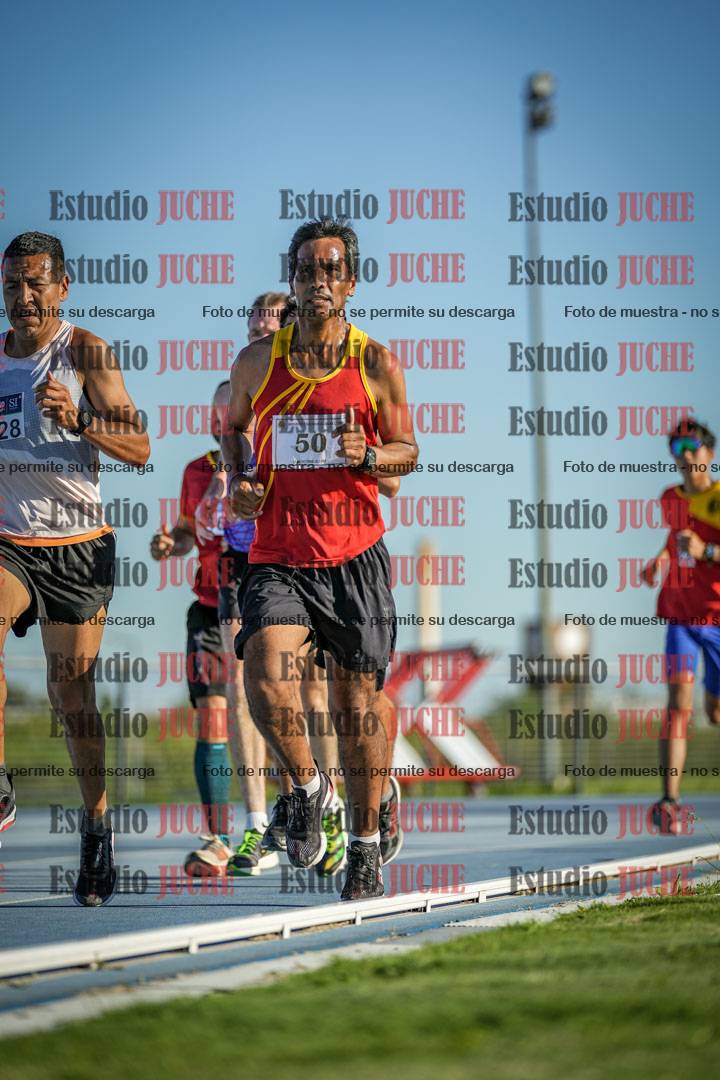 Fotos de los 3000 m llanos de varones