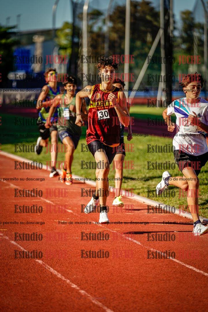 Fotos de los 600 m de varones