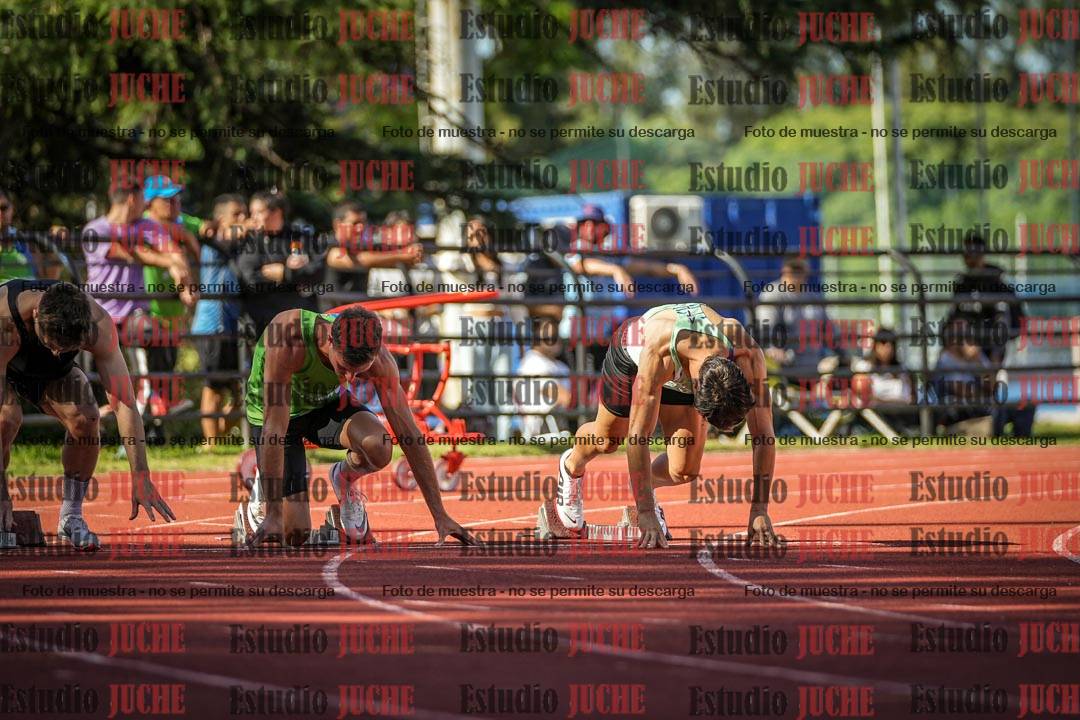 Fotos de los 100 m llanos de varones - FINAL