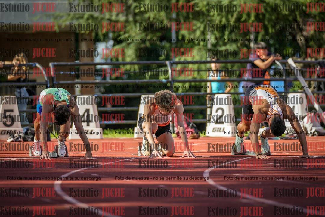 Fotos de los 100 m llanos de varones - FINAL