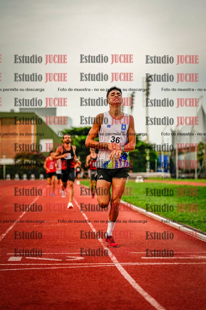 Fotos de los 1500 m llanos de varones