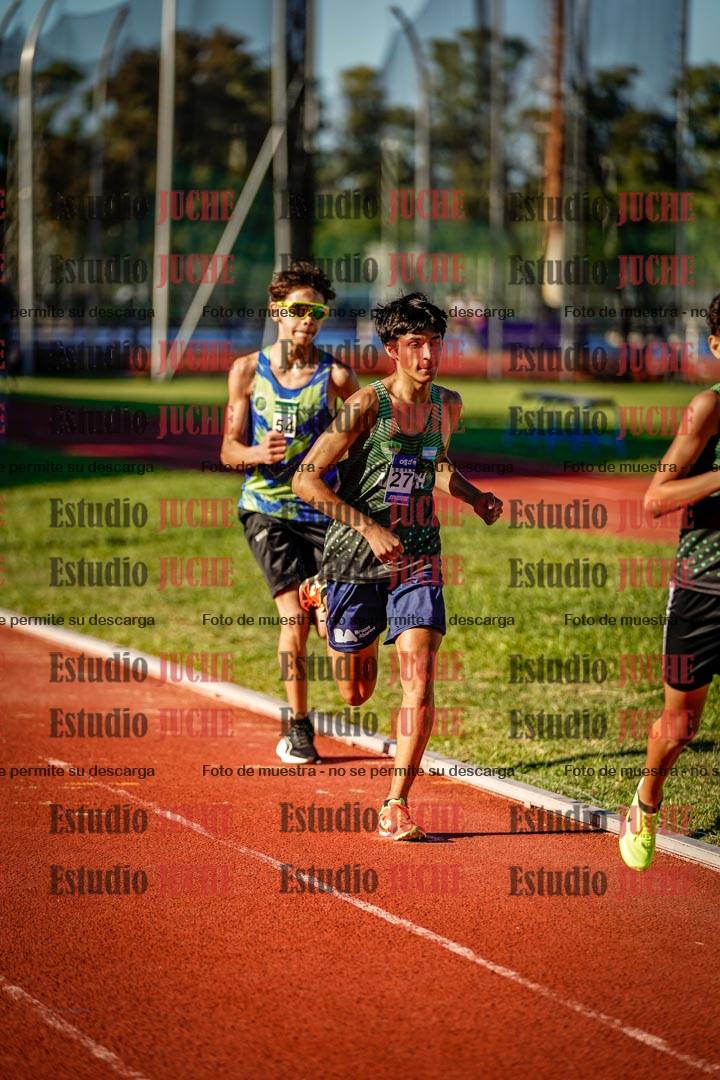 Fotos de los 600 m de varones