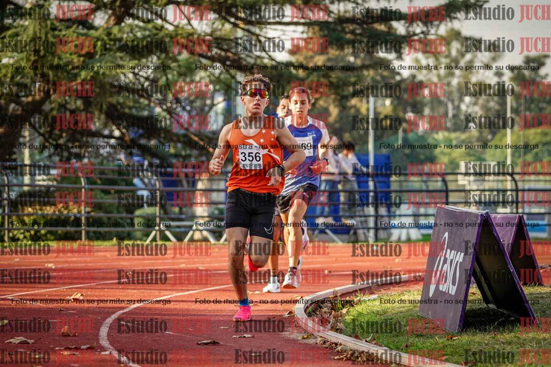 Fotos de los 5000 m llanos de varones