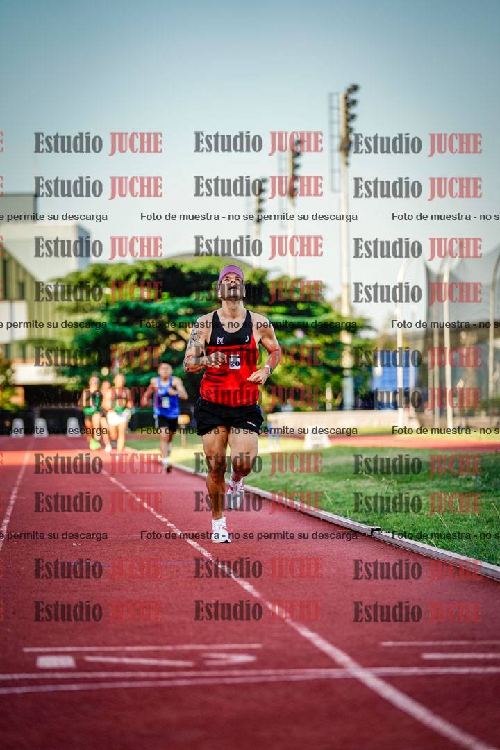 Fotos de los 1500 m llanos de varones