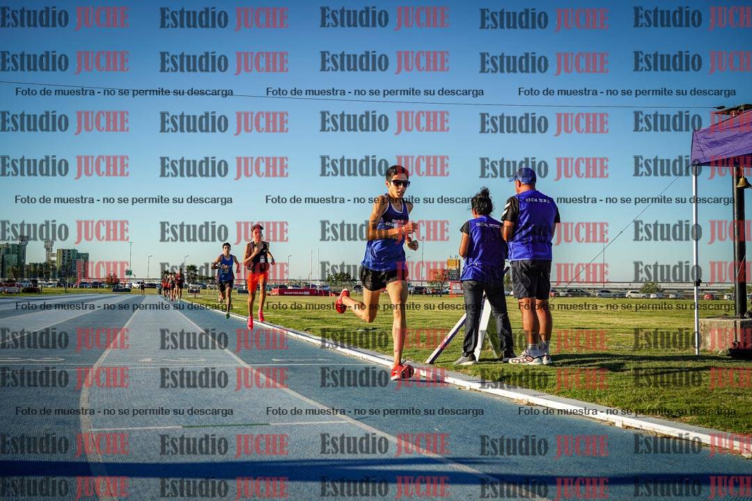 Fotos de los 1500 m llanos de varones