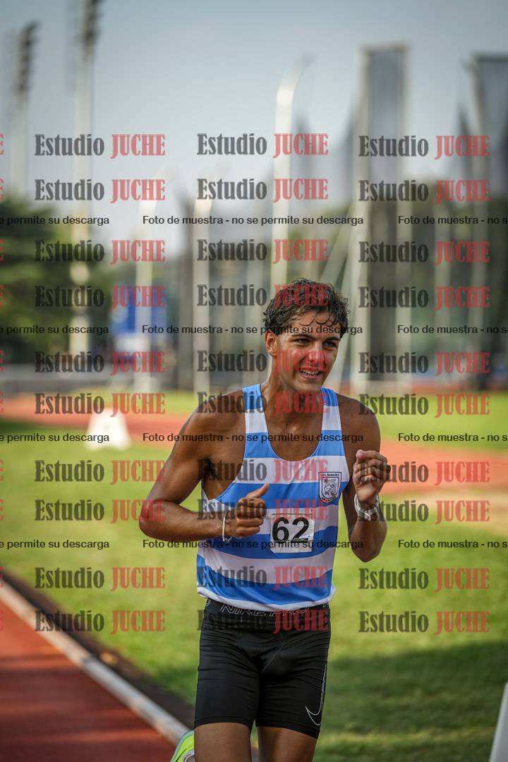 Fotos de los 3000 m llanos de varones