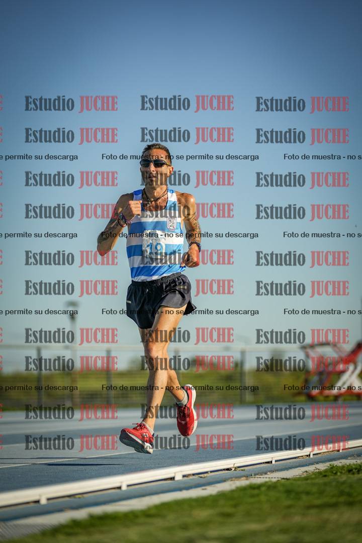 Fotos de los 3000 m llanos de varones