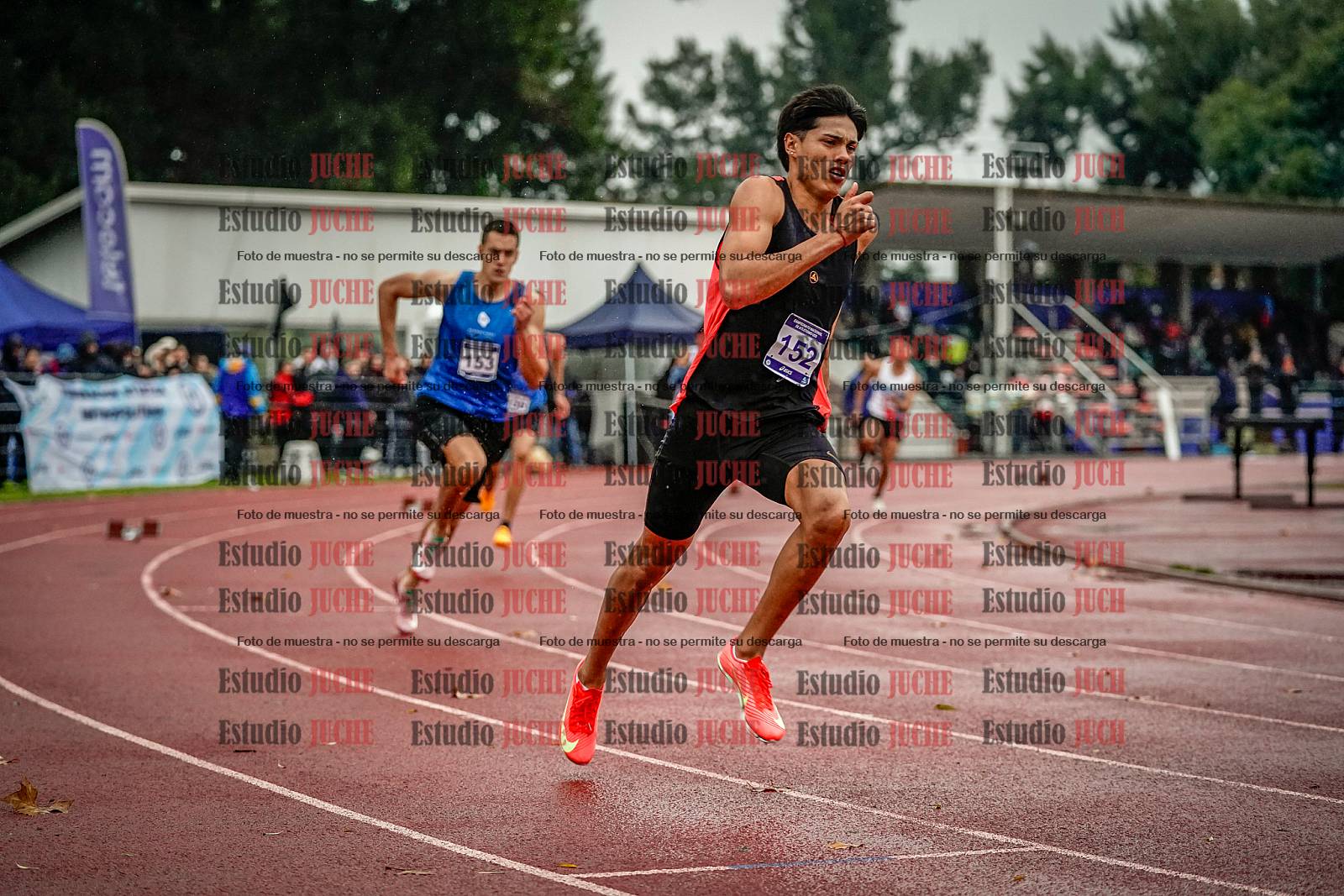 Fotos de los 400 m llanos de varones - decatlón 5