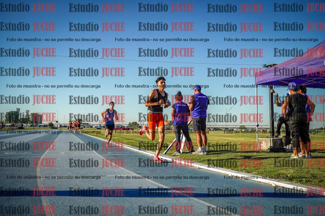 Fotos de los 1500 m llanos de varones