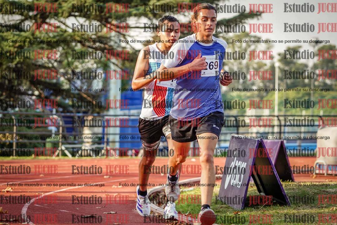 Fotos de los 5000 m llanos de varones
