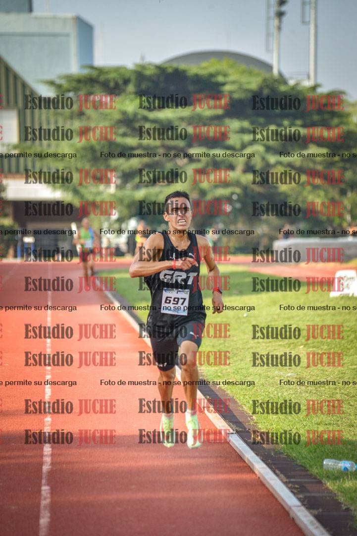 Fotos de los 3000 m llanos de varones