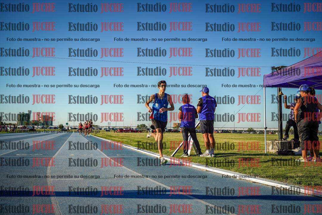 Fotos de los 1500 m llanos de varones