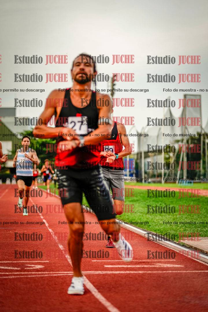 Fotos de los 1500 m llanos de varones