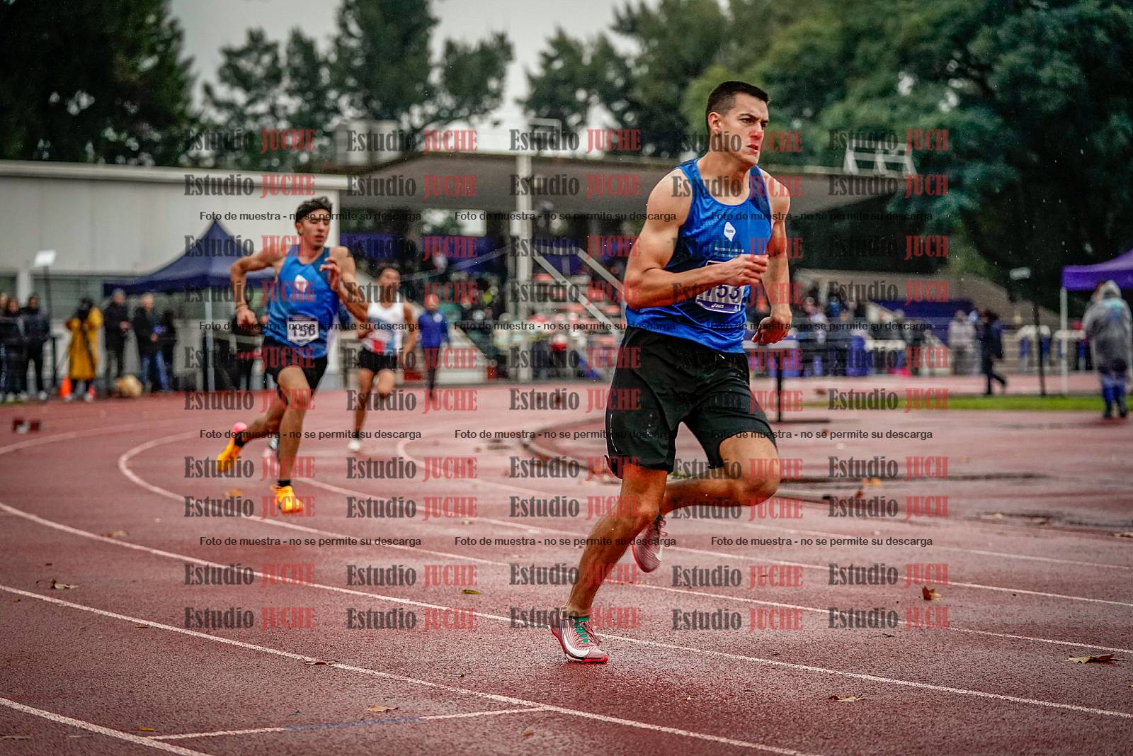 Fotos de los 400 m llanos de varones - decatlón 5