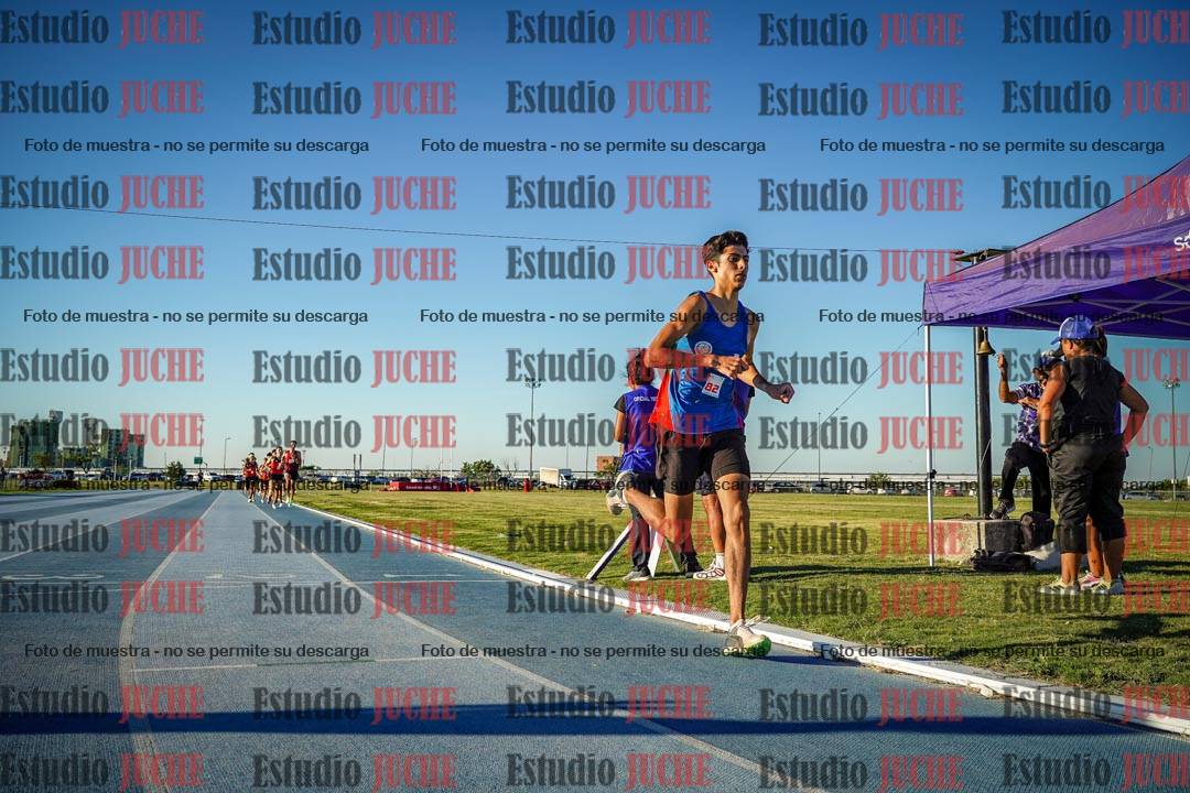 Fotos de los 1500 m llanos de varones