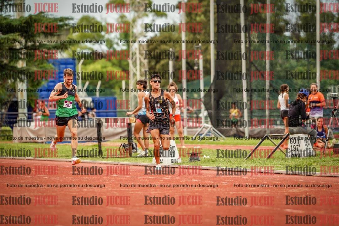 Fotos de los 3000 m llanos de varones