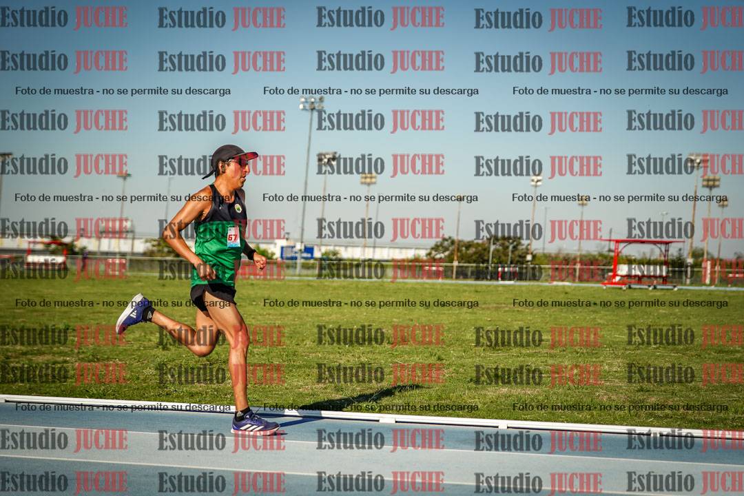 Fotos de los 1500 m llanos de varones