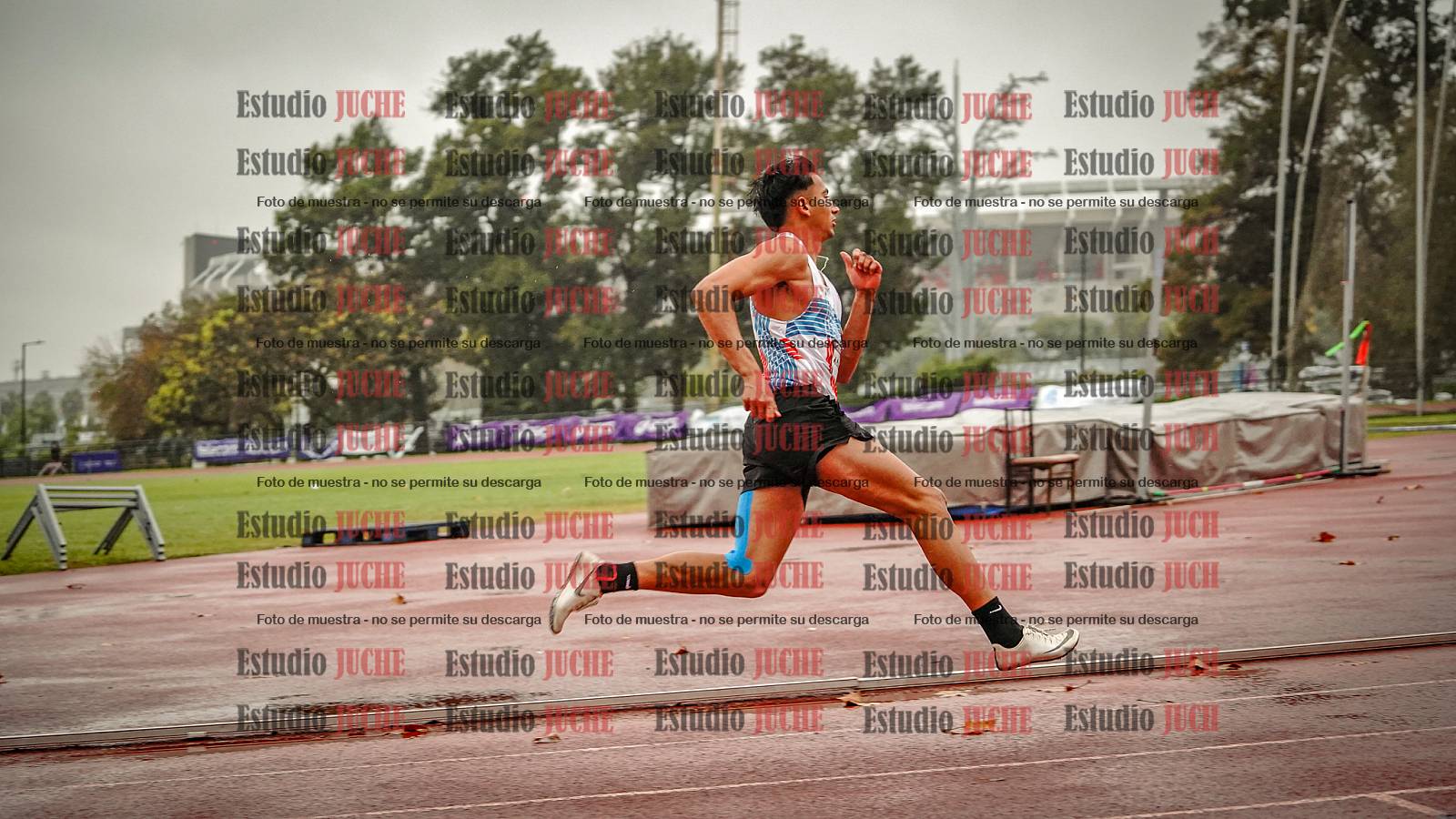 Fotos de los 400 m llanos de varones - decatlón 5