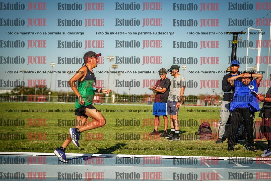 Fotos de los 1500 m llanos de varones