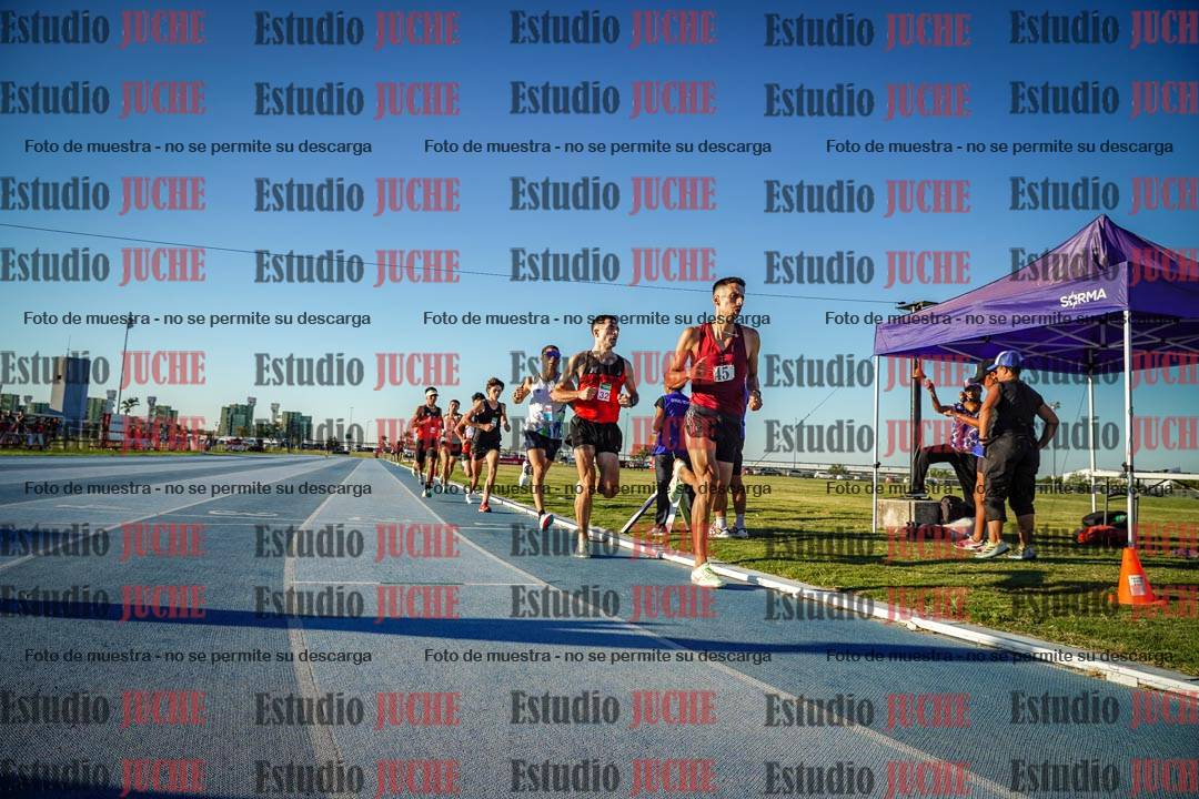 Fotos de los 1500 m llanos de varones