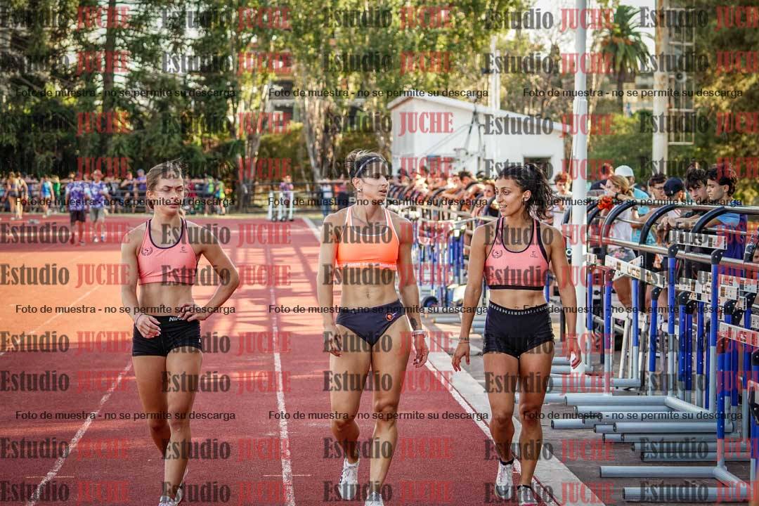 Fotos de algunos podios y extras del torneo