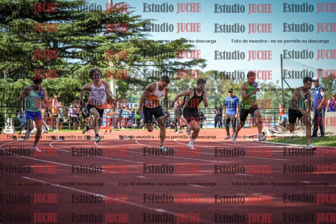 Fotos de los 100 m llanos de varones - FINAL