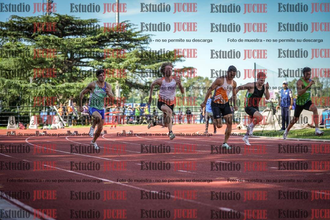 Fotos de los 100 m llanos de varones - FINAL