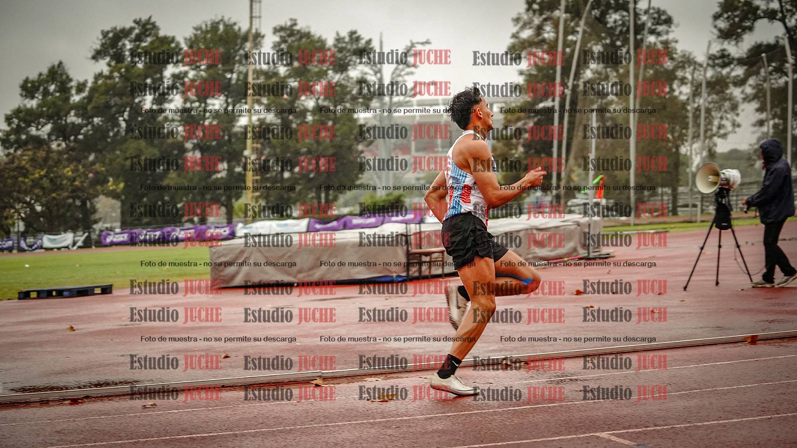 Fotos de los 400 m llanos de varones - decatlón 5