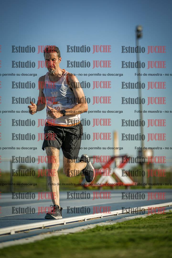 Fotos de los 3000 m llanos de varones