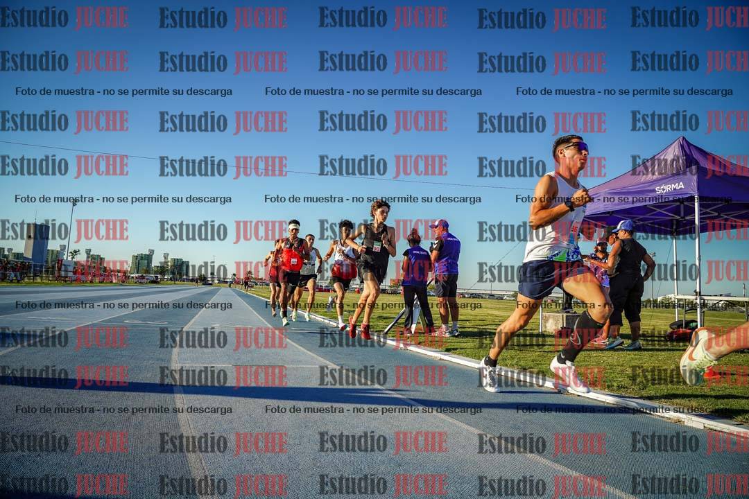 Fotos de los 1500 m llanos de varones
