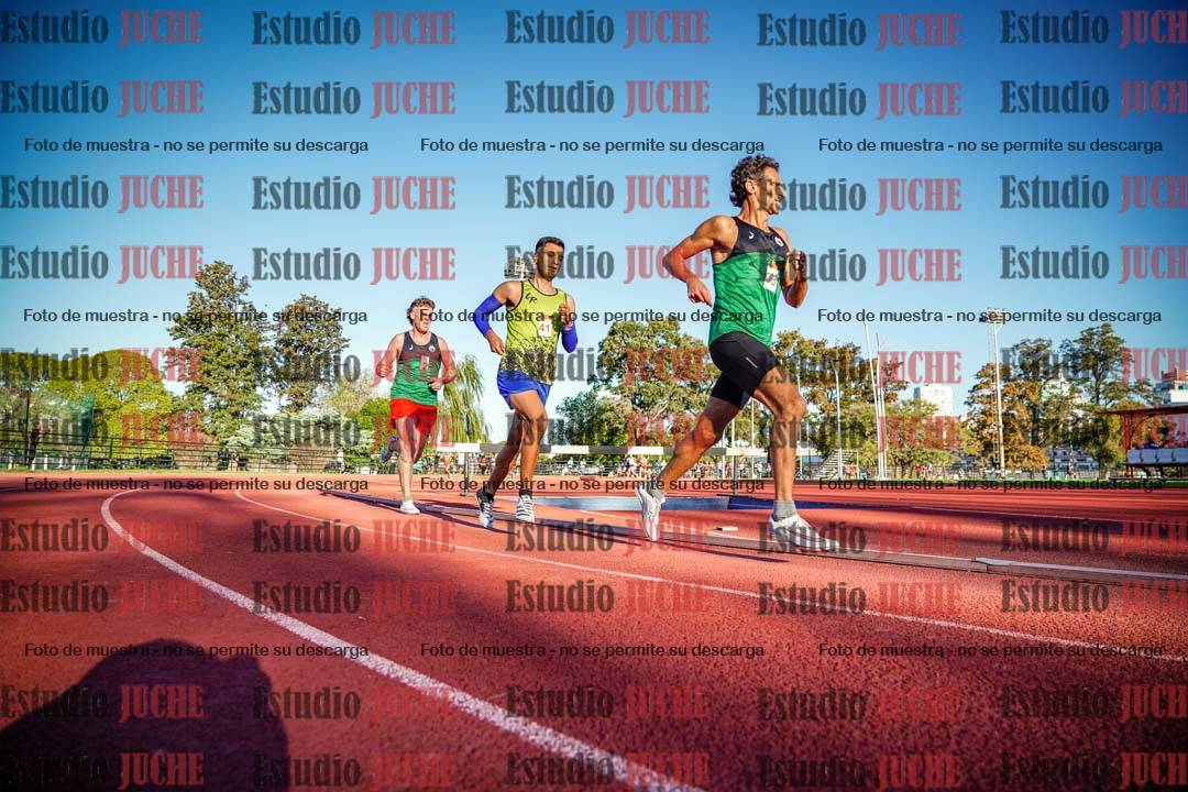 Fotos de los 3000 m llanos de varones
