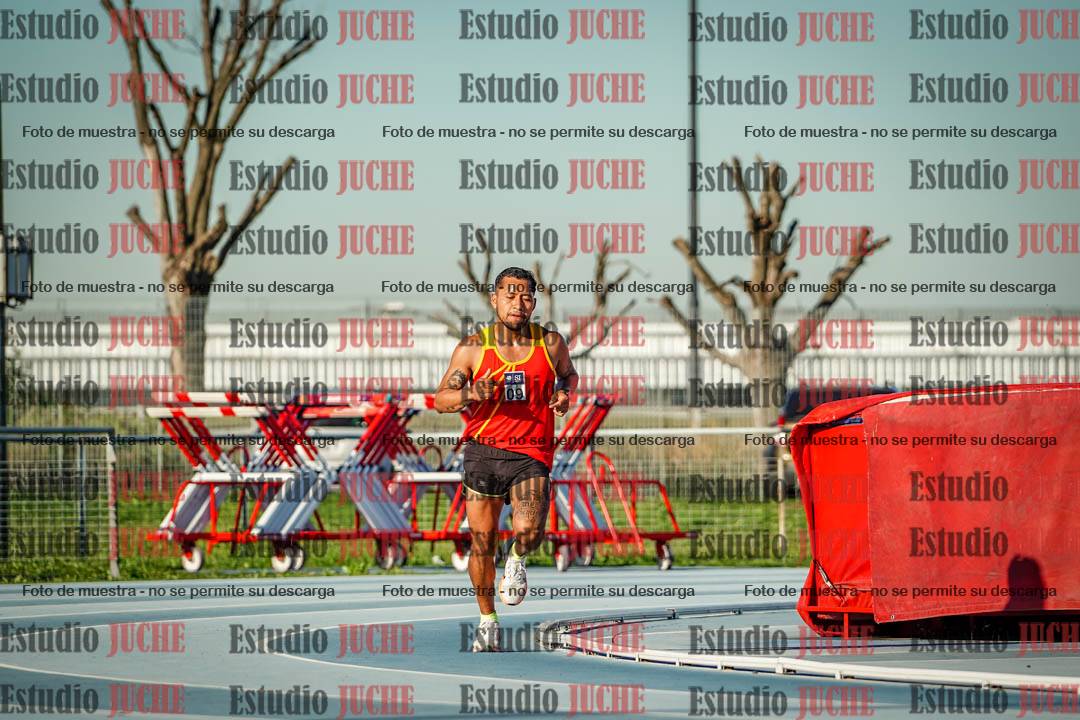 Fotos de los 3000 m llanos de varones