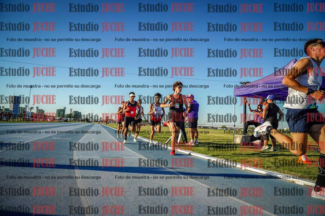 Fotos de los 1500 m llanos de varones