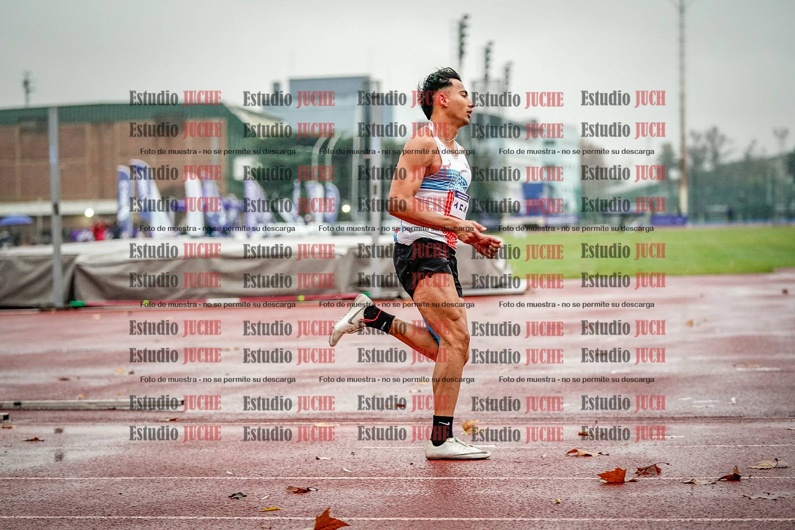 Fotos de los 400 m llanos de varones - decatlón 5