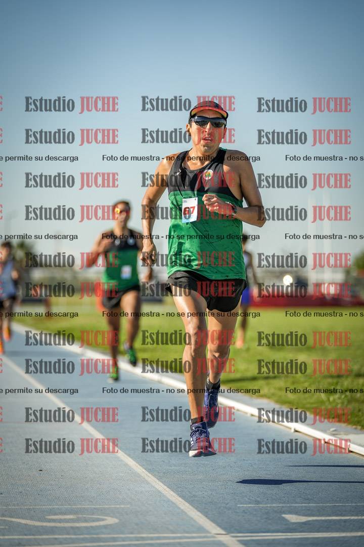 Fotos de los 1500 m llanos de varones