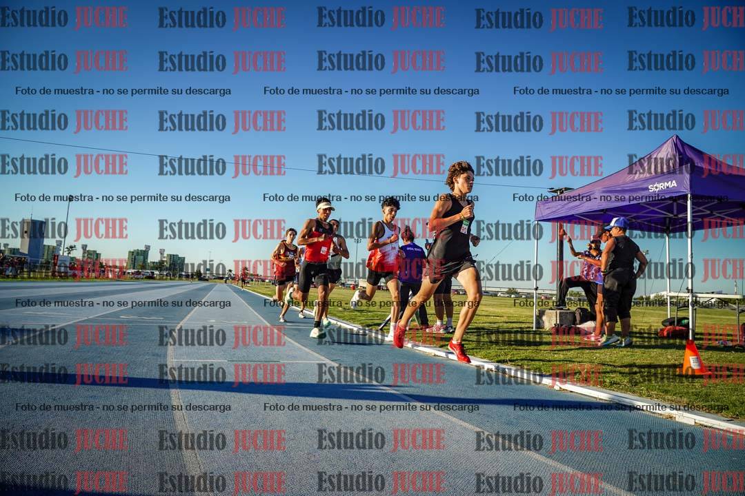 Fotos de los 1500 m llanos de varones