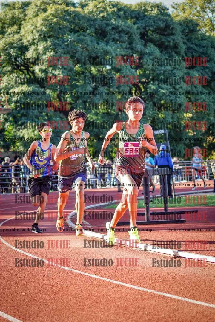 Fotos de los 600 m de varones