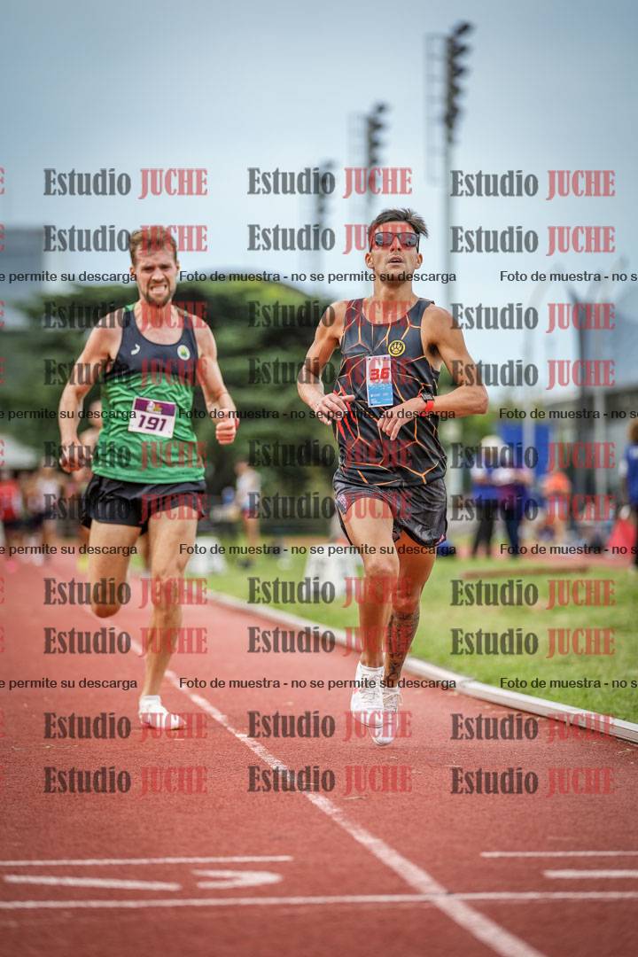 Fotos de los 3000 m llanos de varones