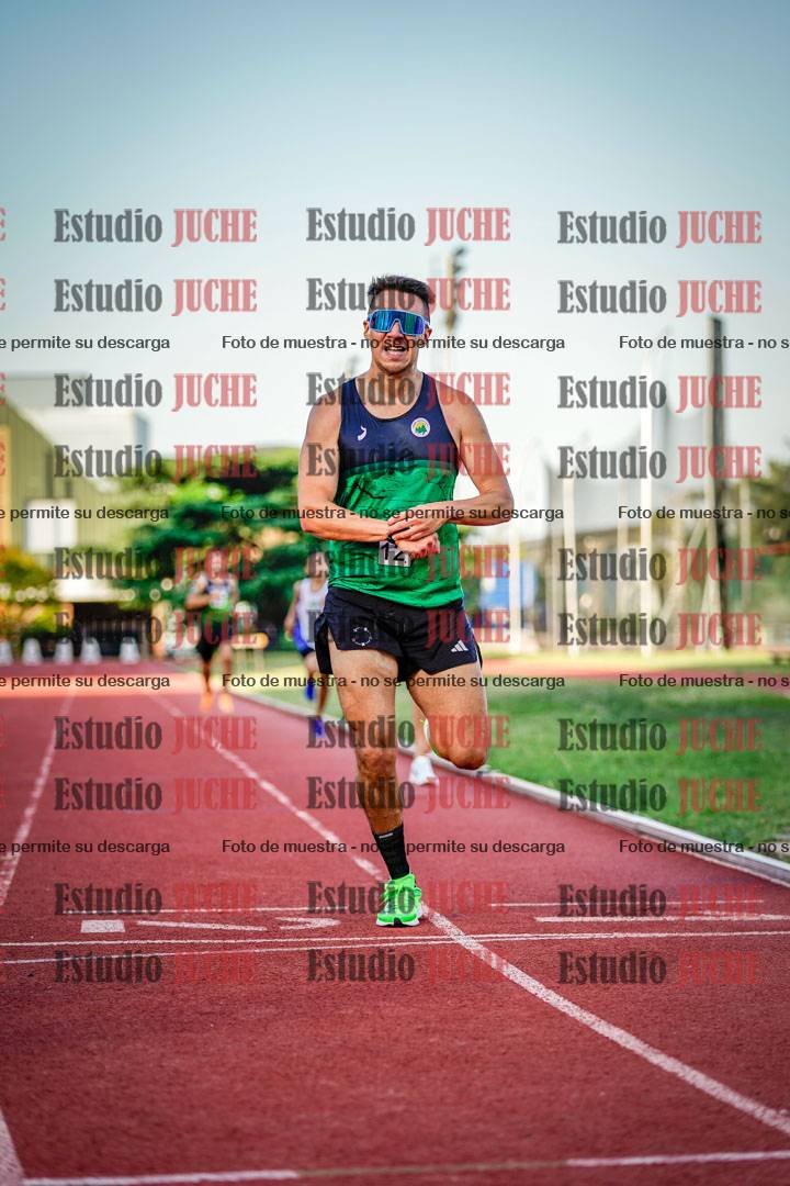 Fotos de los 1500 m llanos de varones