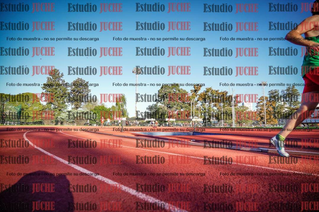 Fotos de los 3000 m llanos de varones