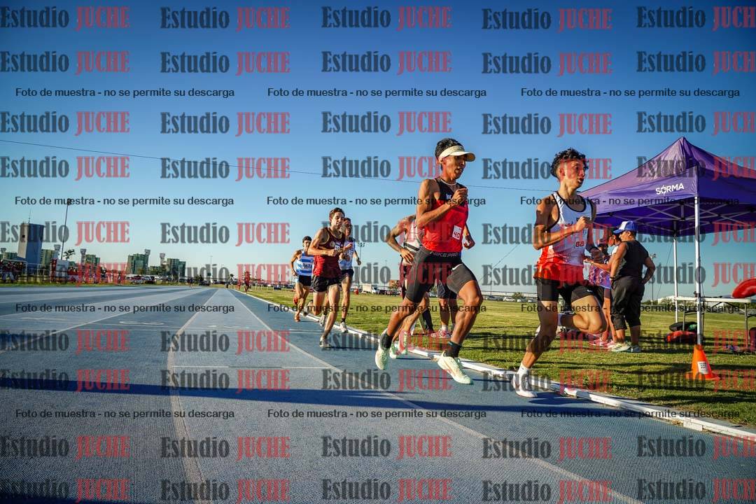 Fotos de los 1500 m llanos de varones