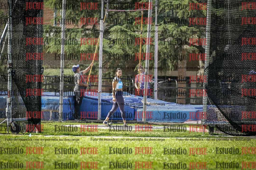 Fotos del lanzamiento de martillo de mujeres