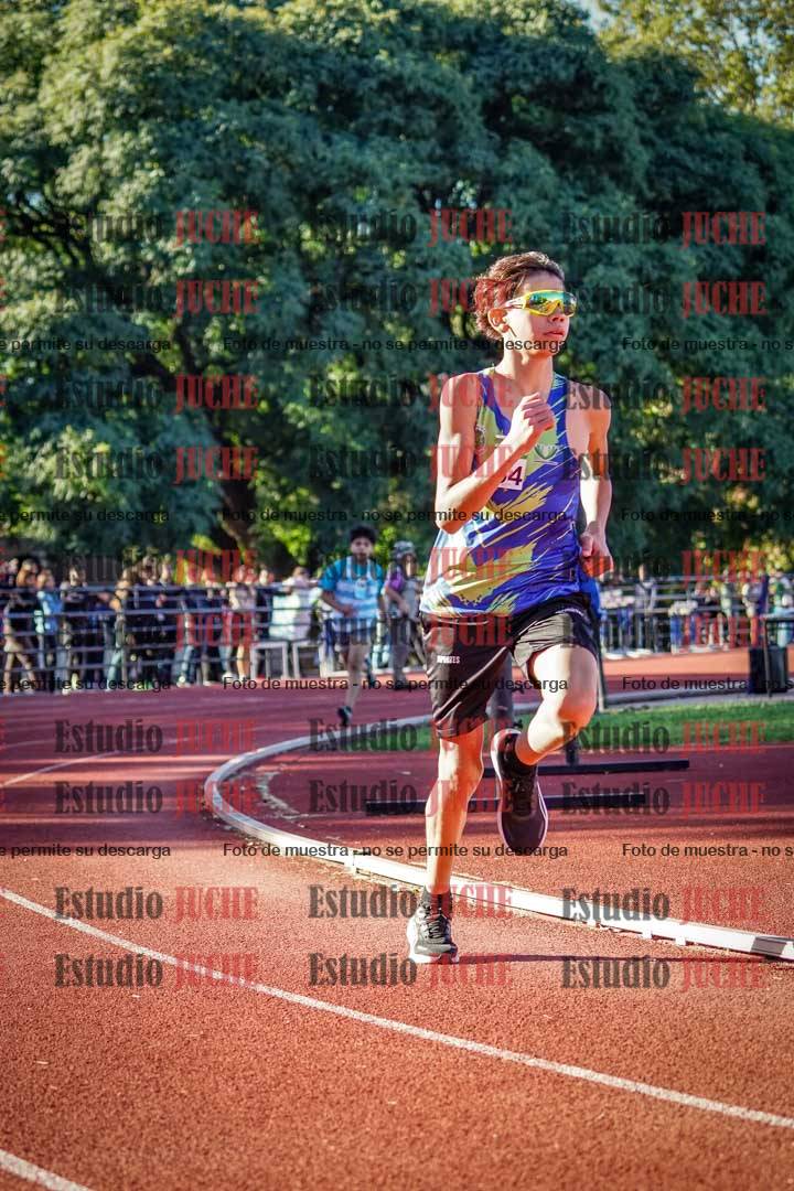 Fotos de los 600 m de varones