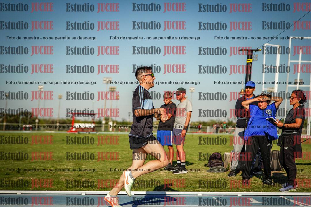 Fotos de los 1500 m llanos de varones