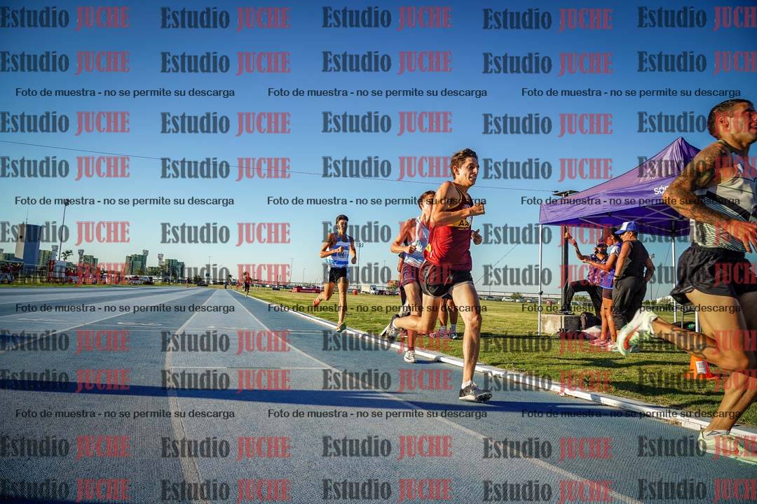 Fotos de los 1500 m llanos de varones