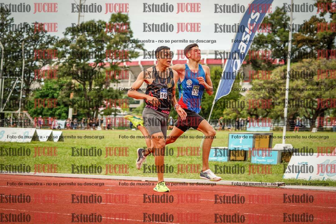 Fotos de los 3000 m llanos de varones