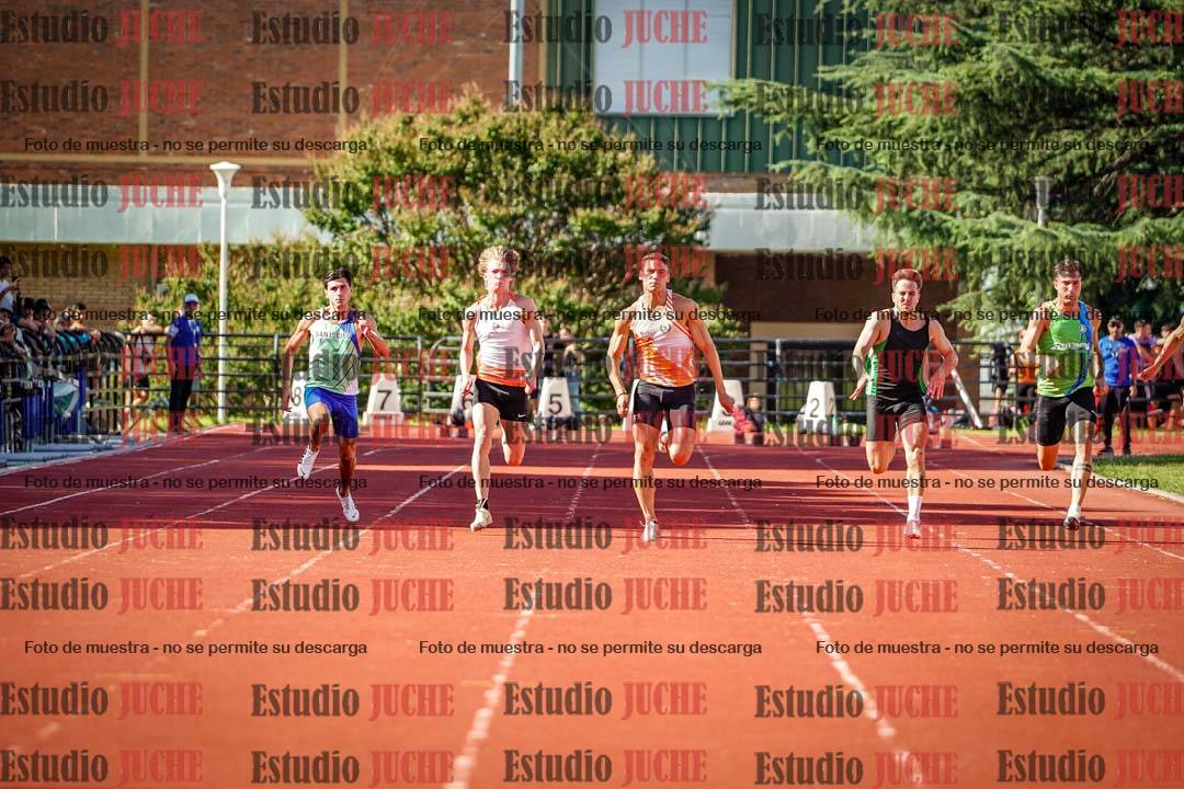 Fotos de los 100 m llanos de varones - FINAL
