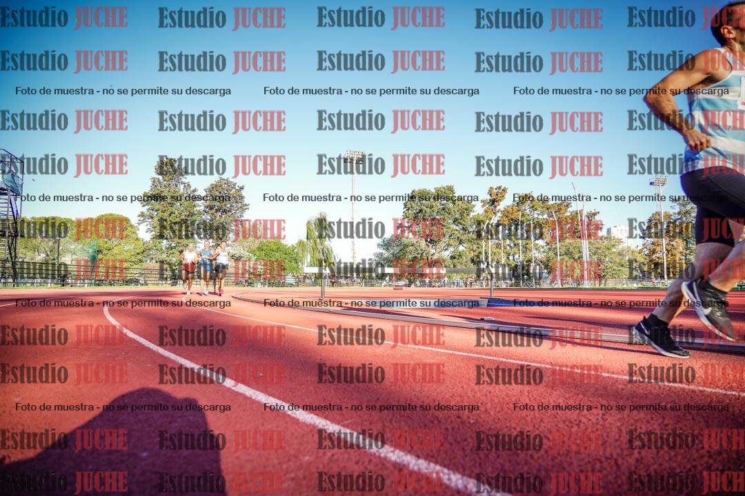 Fotos de los 3000 m llanos de varones