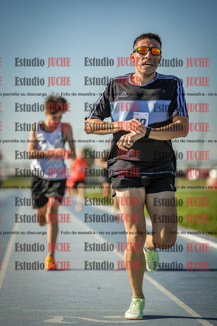 Fotos de los 1500 m llanos de varones