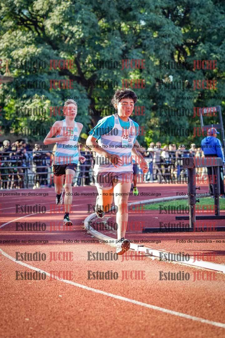 Fotos de los 600 m de varones